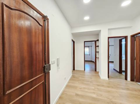 Apartamento T3 na Costa da Caparica