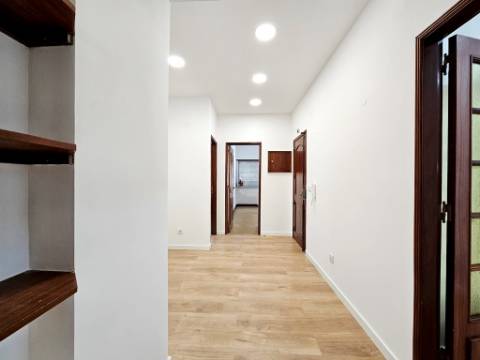Apartamento T3 na Costa da Caparica