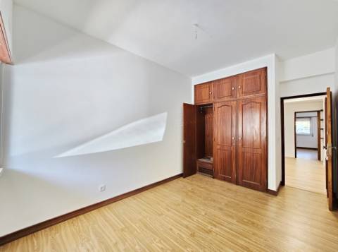 Apartamento T3 na Costa da Caparica