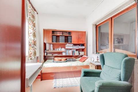 Apartamento T3+1 no Areeiro - Lisboa