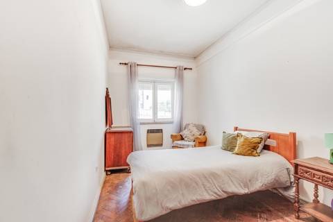 Apartamento T3+1 no Areeiro - Lisboa