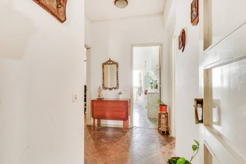 Apartamento T3+1 no Areeiro - Lisboa