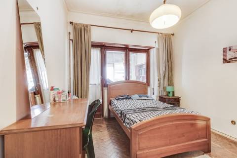 Apartamento T3+1 no Areeiro - Lisboa