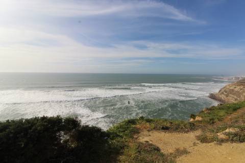 Apartamento T2 c/ Terraço Remodelado na Ericeira, Mafra