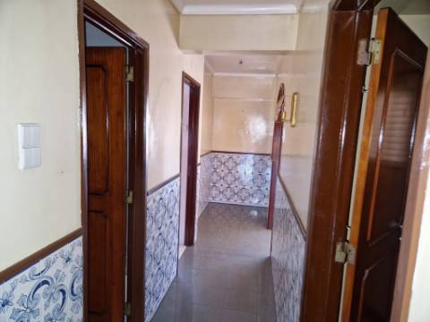 Apartamento T3 na Pontinha, Lisboa