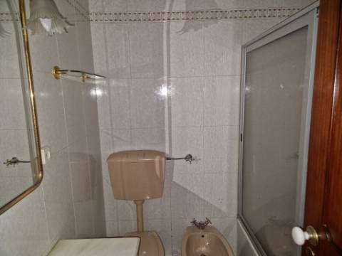 Apartamento T3 na Pontinha, Lisboa