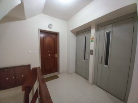 Apartamento T2 Renovado na Castanheira do Ribatejo
