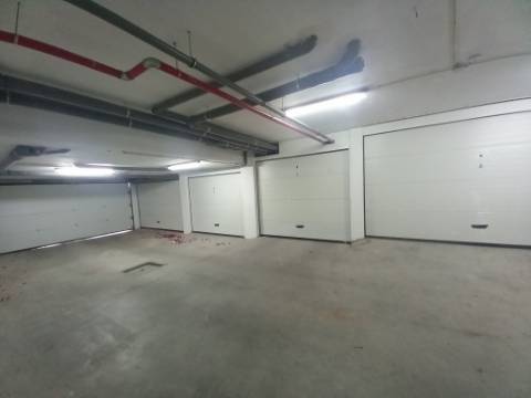 Apartamento T4 Duplex na Castanheira do Ribatejo