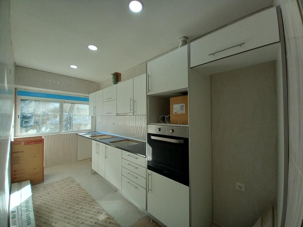 Apartamento T3 renovado - Agualva, Cacém