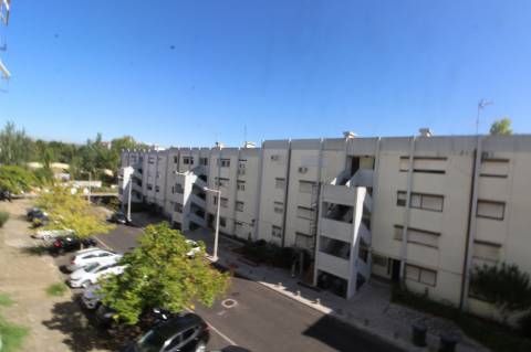 Apartamento T3 para Arrendamento em Benfica