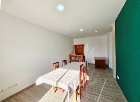 Moradia T4, com terreno, em Lavos, Figueira da Foz