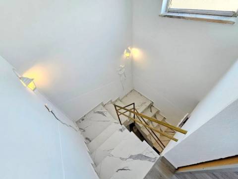 Moradia T4, com terreno, em Lavos, Figueira da Foz