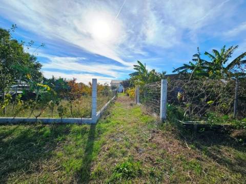 Moradia T4, com terreno, em Lavos, Figueira da Foz