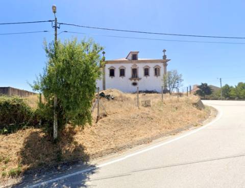 Solar dos Pimentéis, Palácio para recuperar em Mogadouro, Bragança