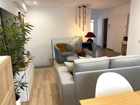 Apartamento Duplex Mobilado no Centro de Tavira - 125,88 m²