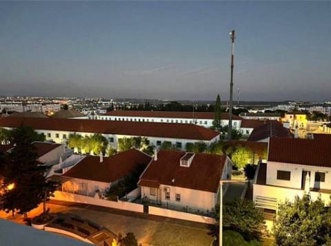 Apartamento Duplex Mobilado no Centro de Tavira - 125,88 m²