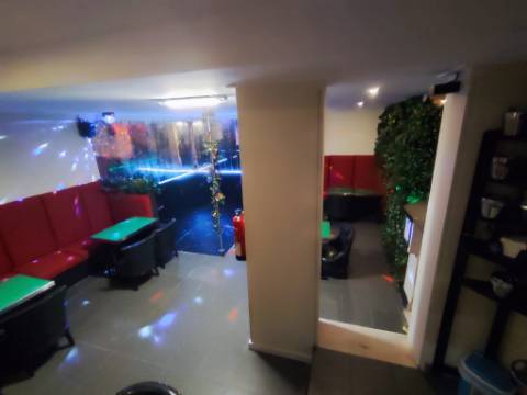 VENDA DE BAR - ESPAÇO COMERCIAL COM LICENÇA DE DIVERSÃO NOCTURNA