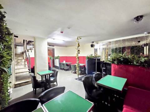 VENDA DE BAR - ESPAÇO COMERCIAL COM LICENÇA DE DIVERSÃO NOCTURNA