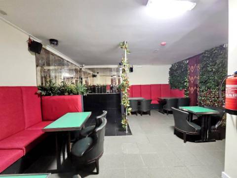VENDA DE BAR - ESPAÇO COMERCIAL COM LICENÇA DE DIVERSÃO NOCTURNA