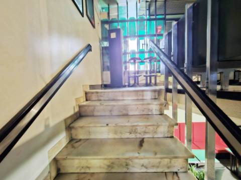 VENDA DE BAR - ESPAÇO COMERCIAL COM LICENÇA DE DIVERSÃO NOCTURNA