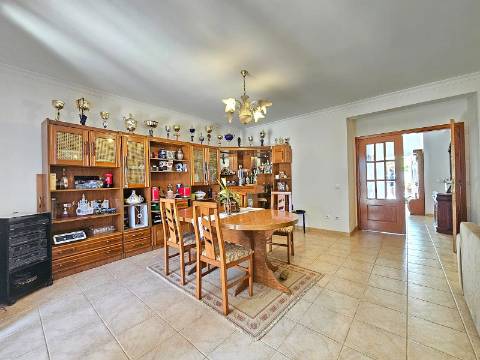 Moradia T4 com Vista Mar perto do Centro de Tavira