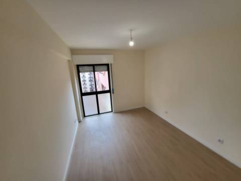 Apartamento T2 na Tapada das Mercês