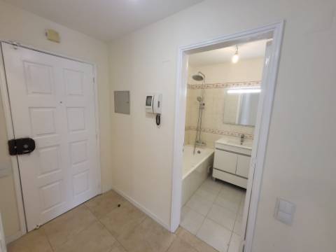 Apartamento T2 na Tapada das Mercês