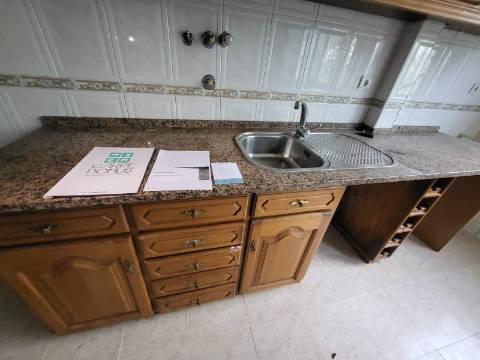 Apartamento T2 em Benfica