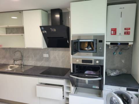 Apartamento T2 em Benfica