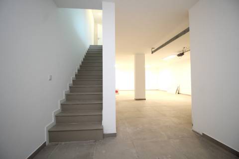 Nova Moradia T4 em Tavira - Conforto e Elegância