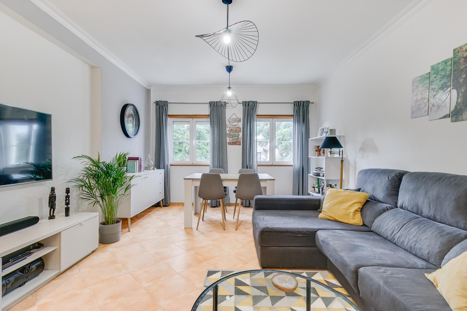 Apartamento T2 em Santa Iria