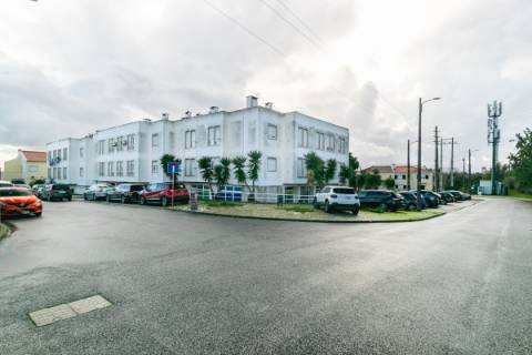 Apartamento T2 em Santa Iria