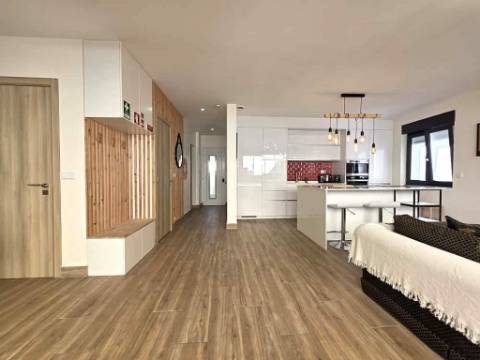 Moradia Renovada no Centro de Cabanas de Tavira