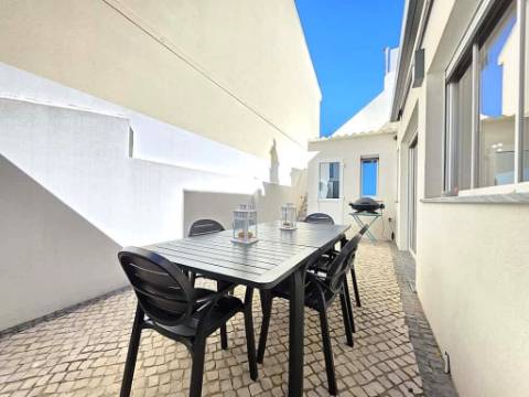 Moradia Renovada no Centro de Cabanas de Tavira