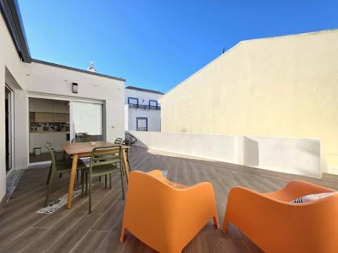 Moradia Renovada no Centro de Cabanas de Tavira