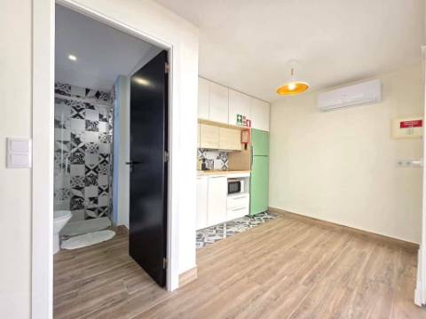 Moradia Renovada no Centro de Cabanas de Tavira