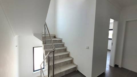 Moradia Nova T3+1 com Piscina Privada - Vila Nova de Cacela, Algarve