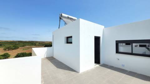 Moradia Nova T3+1 com Piscina Privada - Vila Nova de Cacela, Algarve