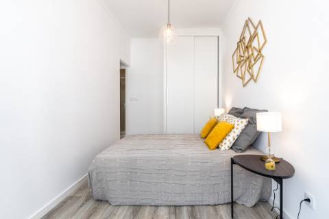 Apartamento T3 Totalmente remodelado, em Benfica - Lisboa