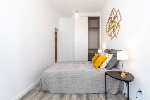 Apartamento T3 Totalmente remodelado, em Benfica - Lisboa