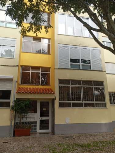 Apartamento T2 em Alcoitão