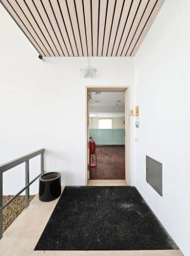 Espaçoso e funcional escritório com 600m2, em Carnaxide, Oeiras