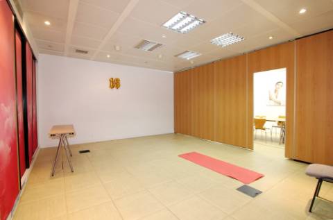 Espaçoso e funcional escritório com 600m2, em Carnaxide, Oeiras