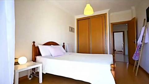 Apartamento T2 com terraço e garagem em Tavira