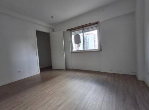 Apartamento T3 na Ramada, Odivelas