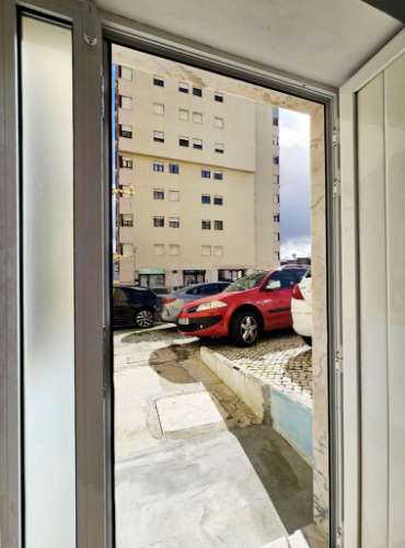 Espaçoso apartamento T3 na Ramada, Odivelas