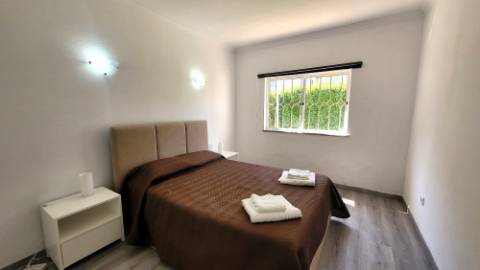 Apartamento T1 em Urbanização com Piscina, Tavira.