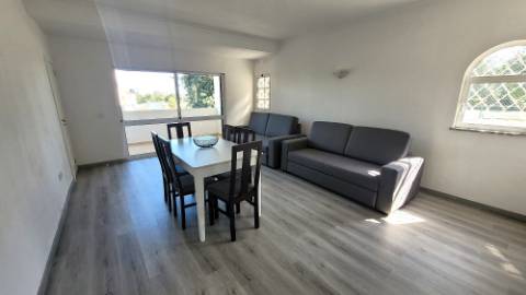 Apartamento T1 em Urbanização com Piscina, Tavira.