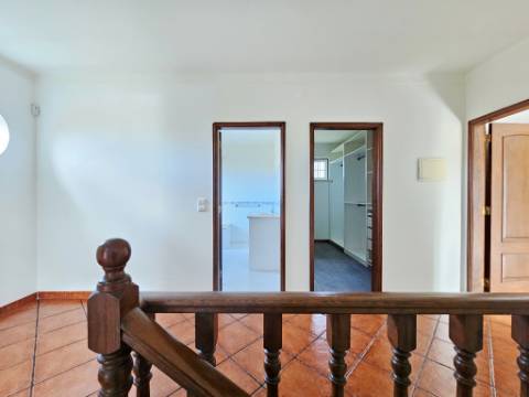 Moradia T4 em Ramalhal, Torres Vedras