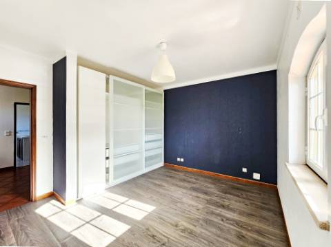 Moradia T4 em Ramalhal, Torres Vedras